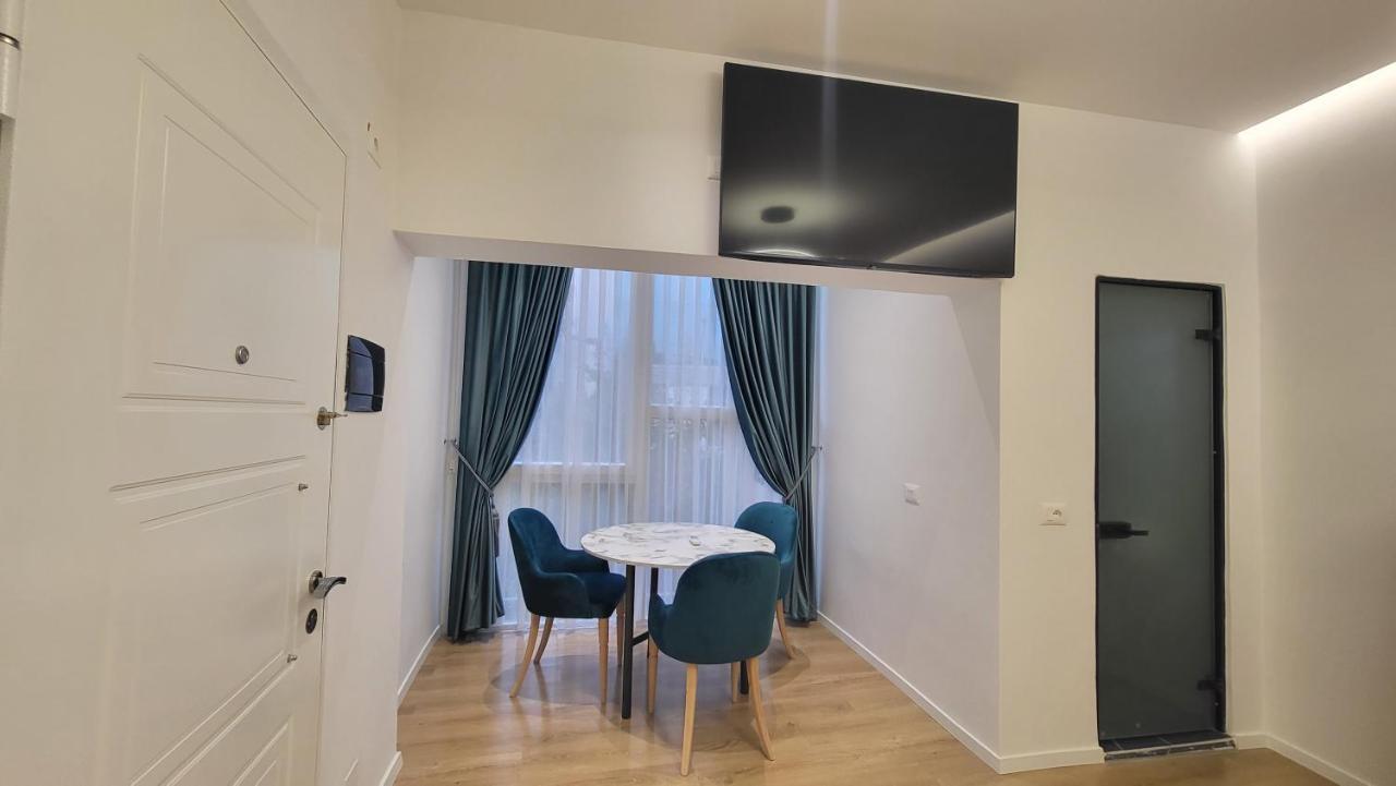 Karanxha'S Room Tiranë Ngoại thất bức ảnh